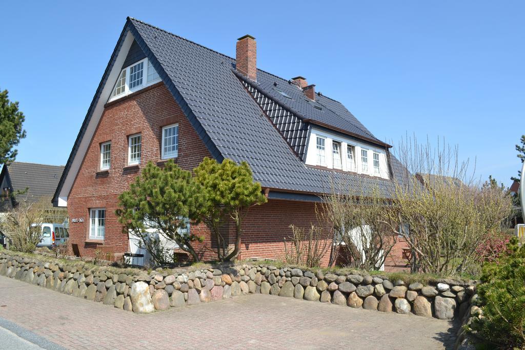 Priel-Hues Apartment List Exterior photo